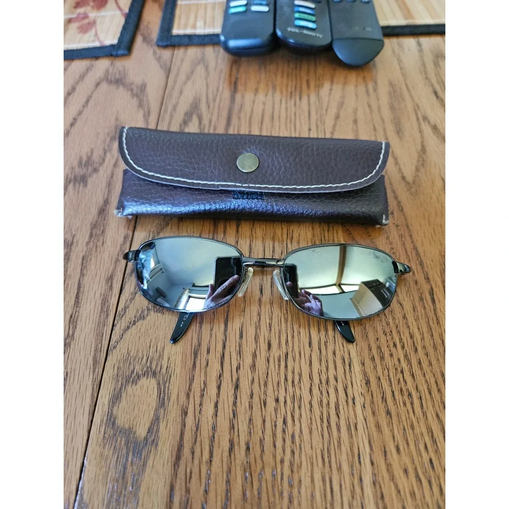 Veza Omni Sunglasses Unisex 55mm Gunmetal Rectangular Matrix Y2K Minimalist